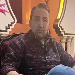 ايمان حسيني